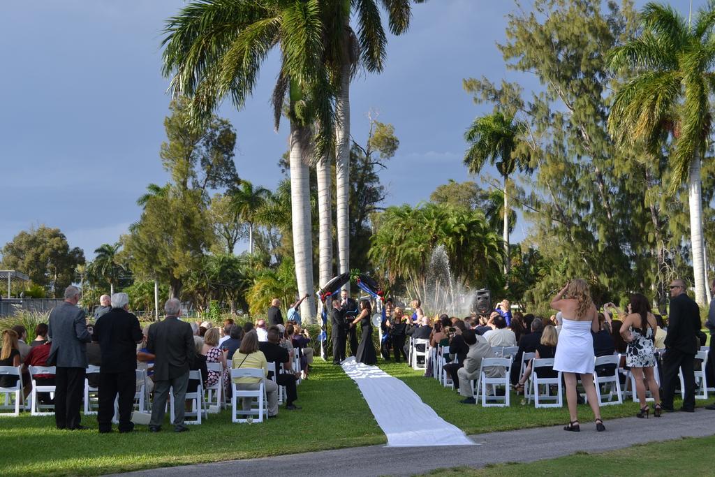 Hollywood Beach Golf Resort Bagian luar foto