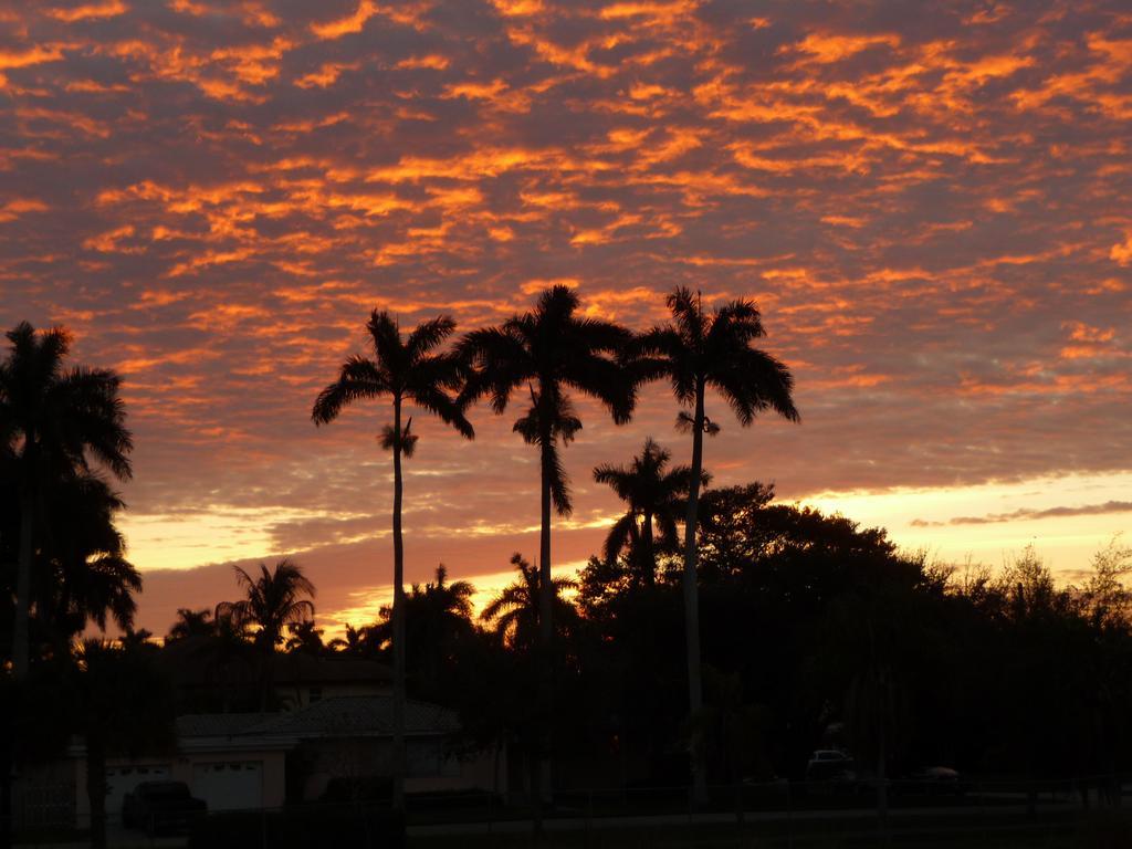 Hollywood Beach Golf Resort Bagian luar foto